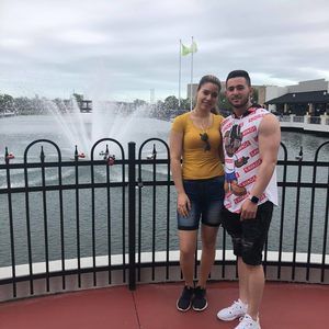 Meet your Posher, Luis miguel